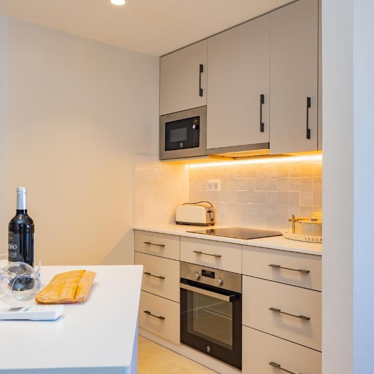 Espectacular Ático de 5 niveles en Puerto de Cabopino - Apartamento - 15