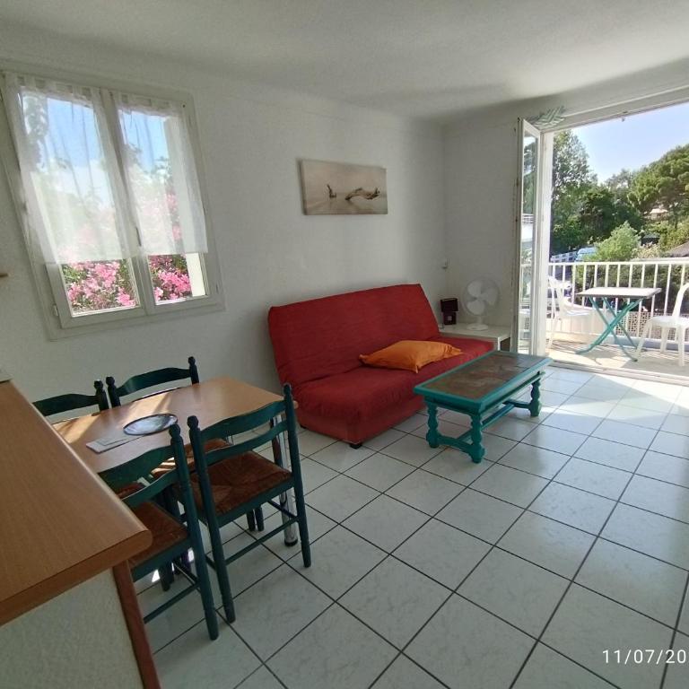 3mn de la plage et 10 mn du centre à pieds CALME et AGREABLE - Appartement 2 Chambres - 4