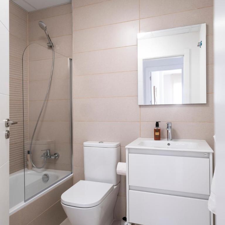 Apartment CÉLERE, 200m from the sea and 4km from golf resorts - Apartamento con terraza - 17