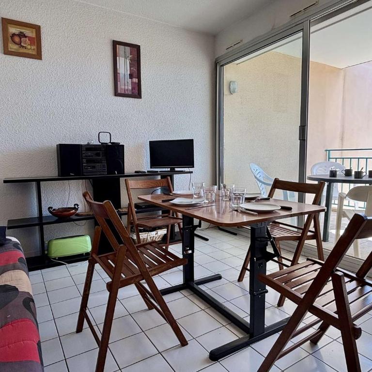 Appartement 2 pièces cabine 4 couchages ARGELES SUR MER AR260-402 - Appartement - 3