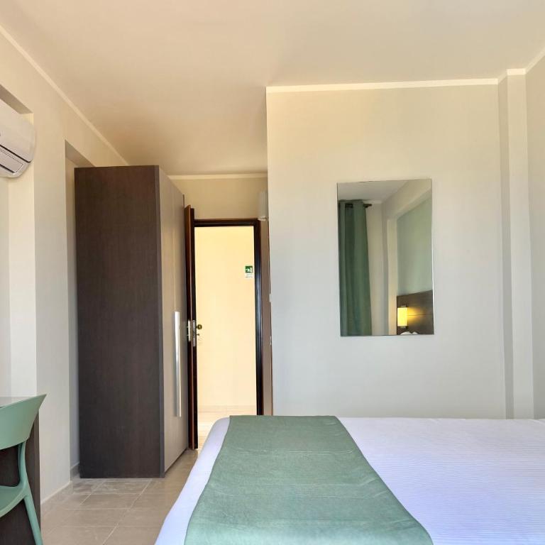 Hotel Panoramic - Camera Matrimoniale Comfort con Vista Mare - 5