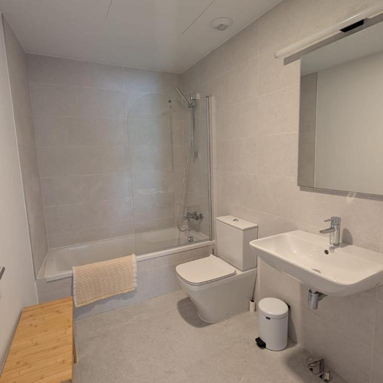 Casa Hermosa - Two-Bedroom Apartment - 4