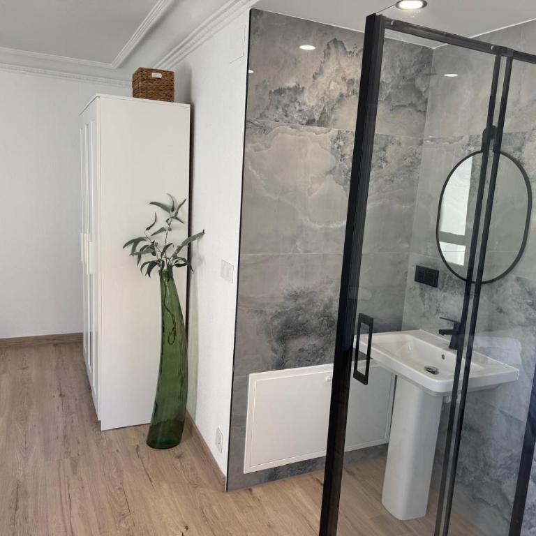 Doña Jimena - Apartamento de 2 dormitorios con terraza - 9