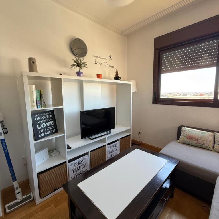 Cálido apartamento con PISCINA y garaje - Apartamento de 1 dormitorio - 6