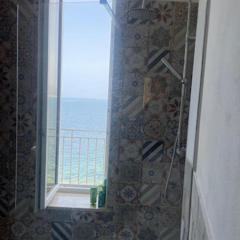 Acqua & Sale - Appartamento con 2 Camere da Letto, Terrazza e Vista Mare - 19