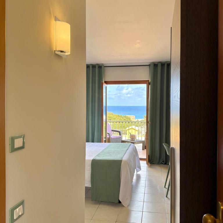 Hotel Panoramic - Camera Matrimoniale Comfort con Vista Mare - 10