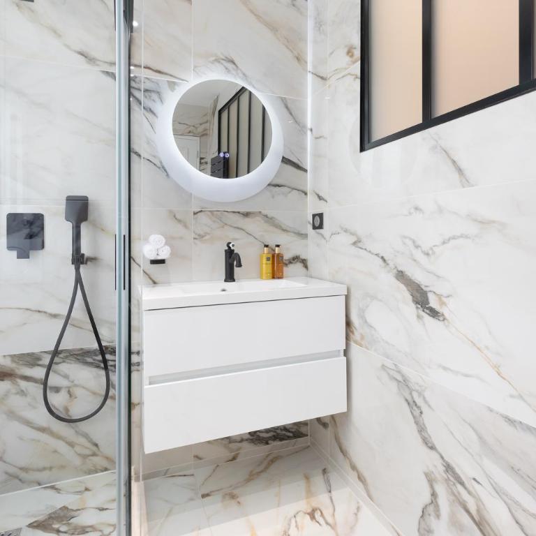 Pick A Flat's Apartments in Batignolles - Rue Gauthey - One-Bedroom Apartment - 8