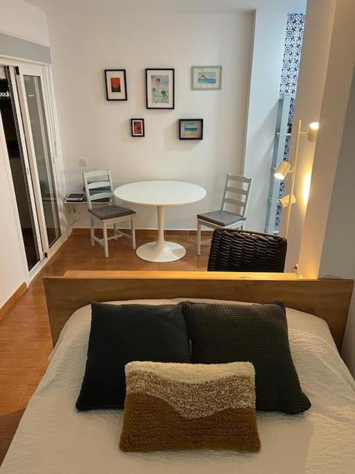 Ático tranquilo con vistas únicas al mar - Apartamento de 1 dormitorio - 9