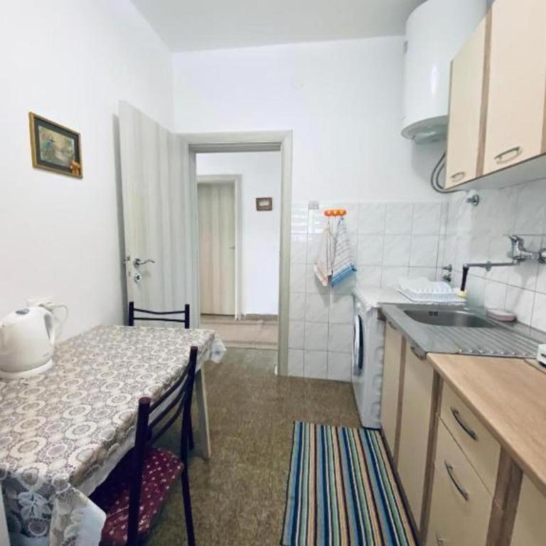 Guest house - Apartman sa 2 Spavaće Sobe - 8
