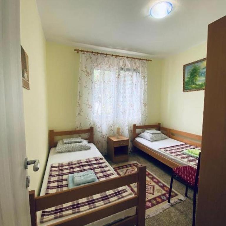 Guest house - Apartman sa 2 Spavaće Sobe - 10