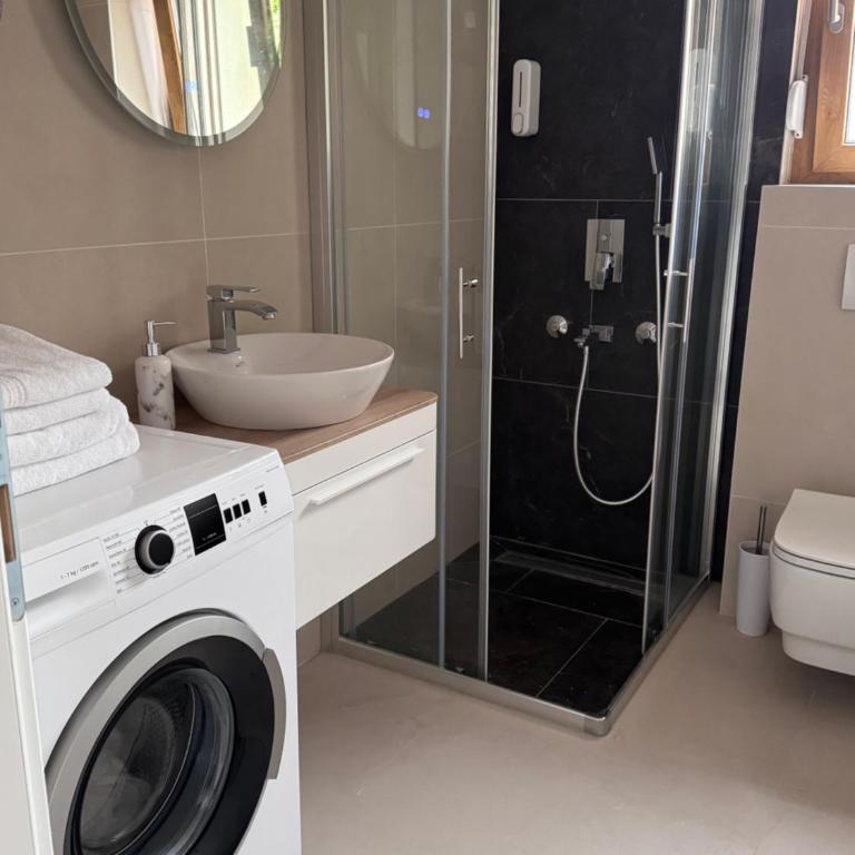 MoStars Residence - One-Bedroom Apartment - 6