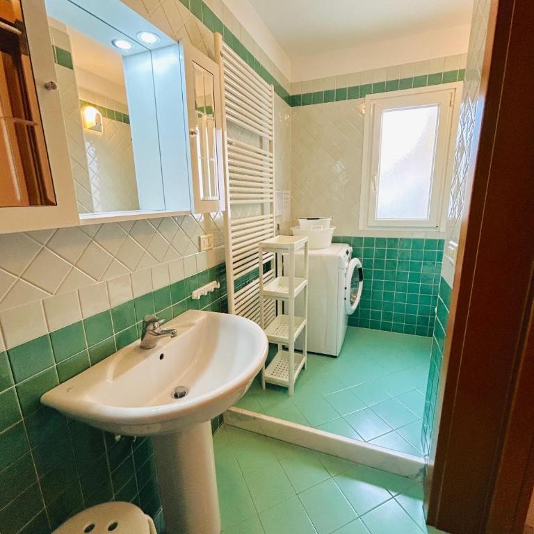 Appartamenti Bixio Leisure- Flexrent Immobiliare Abissinia - Two-Bedroom Apartment - 30