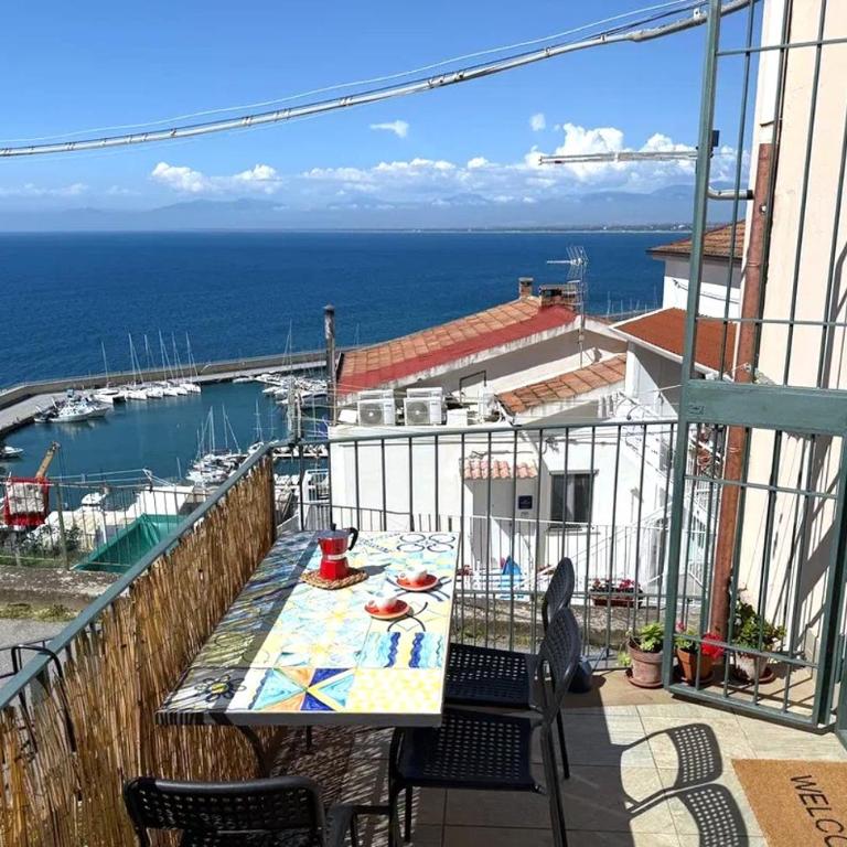 Panoramic on Port near Center "The Beach and The Cliff" 3 - Appartamento con 1 Camera da Letto e Vista Mare - 11