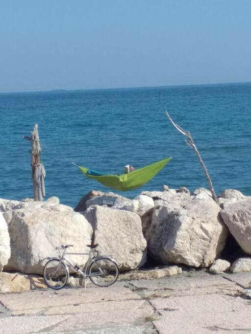 Suite bianca fronte mare - Appartamento con 1 Camera da Letto - 22