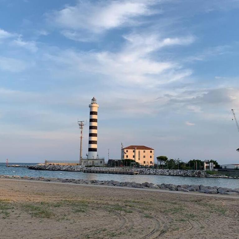 Suite bianca fronte mare - Appartamento con 1 Camera da Letto - 45