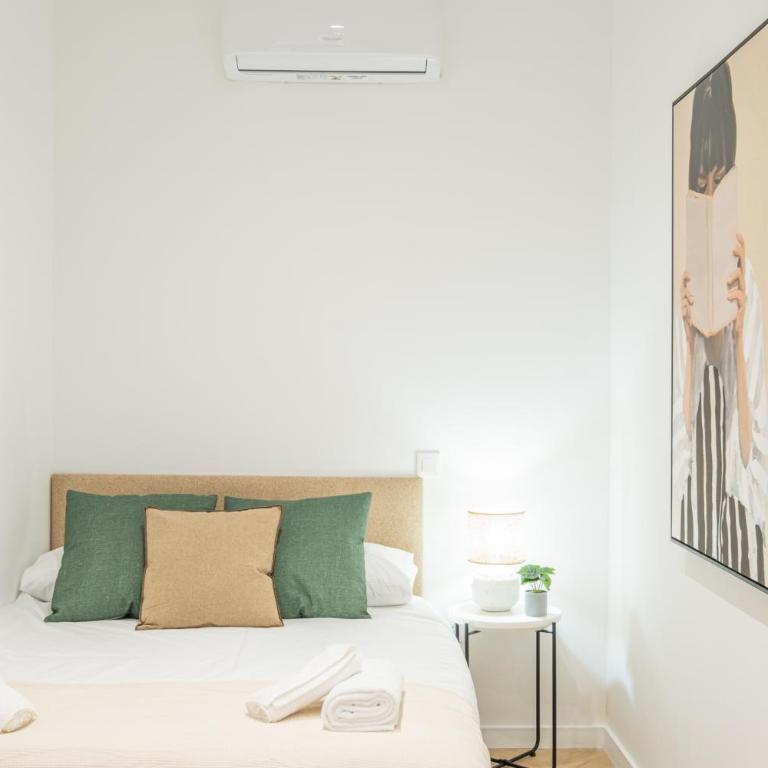 Flats poeta serrano - Three-Bedroom Apartment - 49