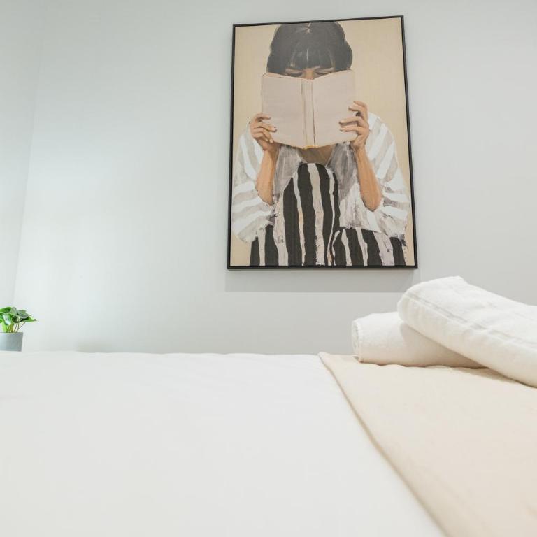 Flats poeta serrano - Three-Bedroom Apartment - 43