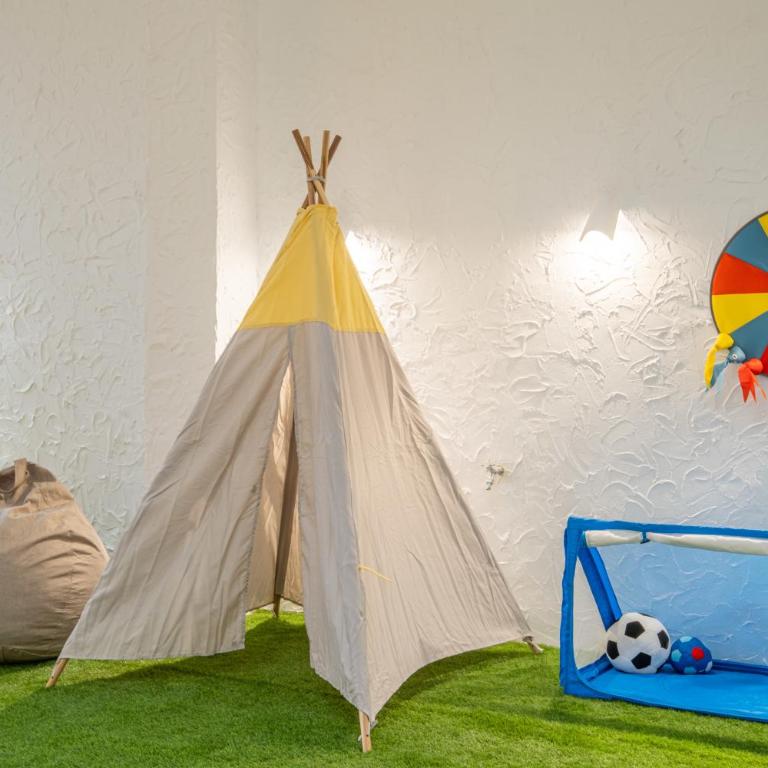 Flats poeta serrano - Three-Bedroom Apartment - 41