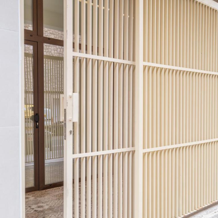Flats poeta serrano - Three-Bedroom Apartment - 37