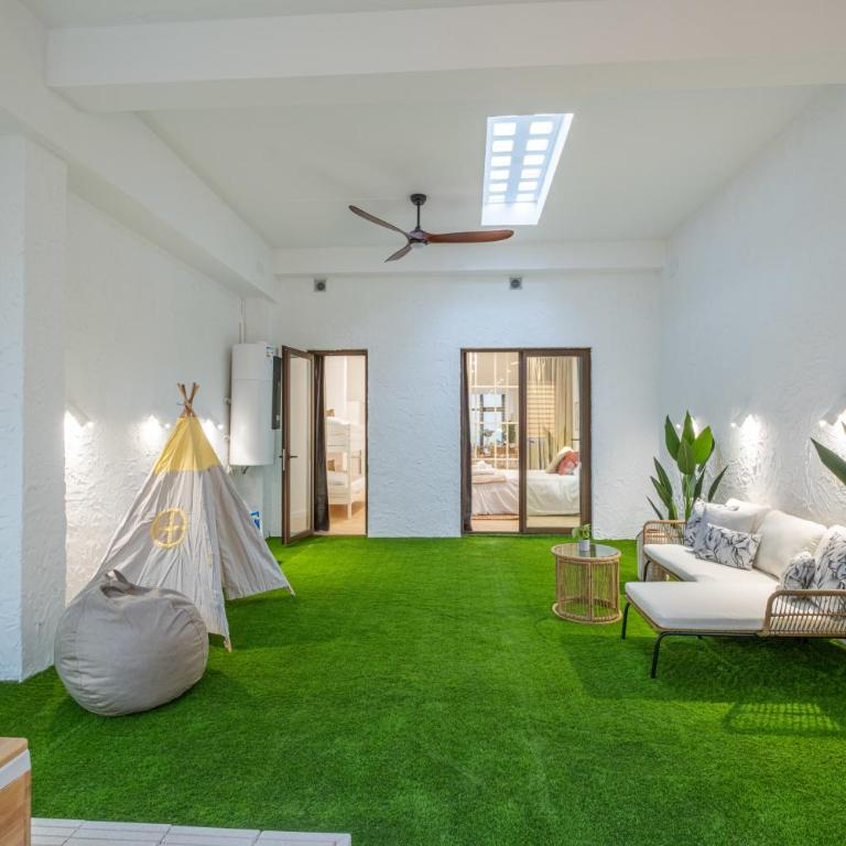 Flats poeta serrano - Three-Bedroom Apartment - 35
