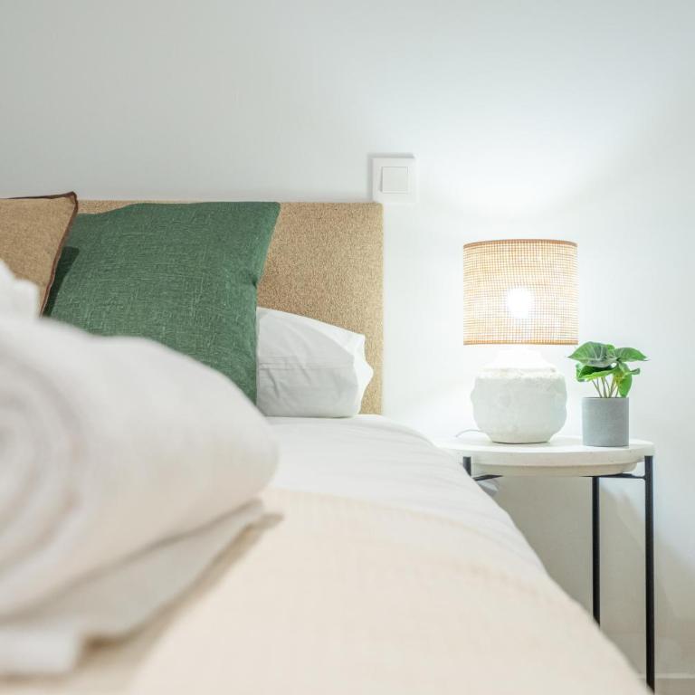 Flats poeta serrano - Three-Bedroom Apartment - 30