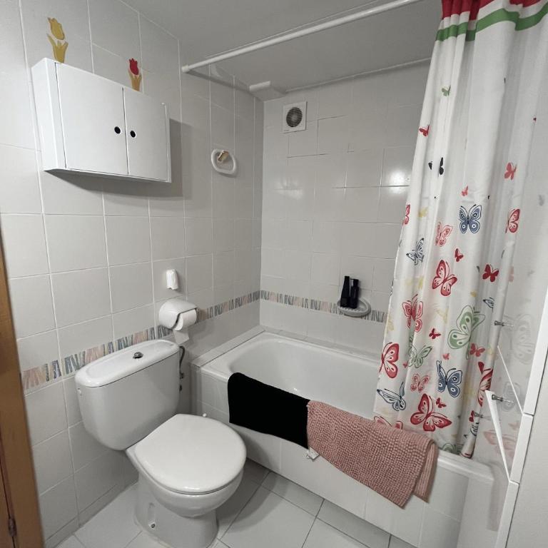 Vacances au bord de la mer, plage à 1 min à pied ! - Apartamento de 2 dormitorios con balcón y terraza - 10
