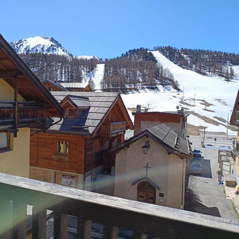 Appartement cosy 4 pers, proche pistes et commerces, Montgenèvre - FR-1-445-202 - Apartment - 12