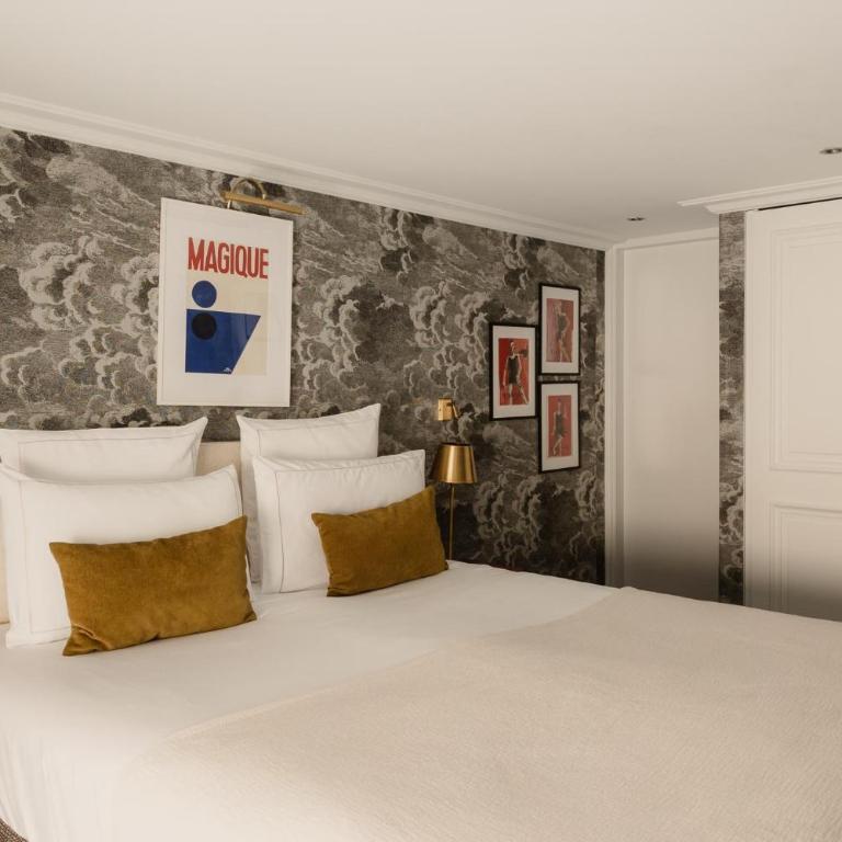 Hôtel Bourgogne & Montana - Chambre Classique - 1