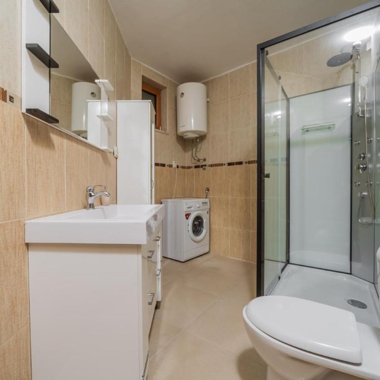 Castello degli Aranci Eco Resort - King Suite with Sea View - 2