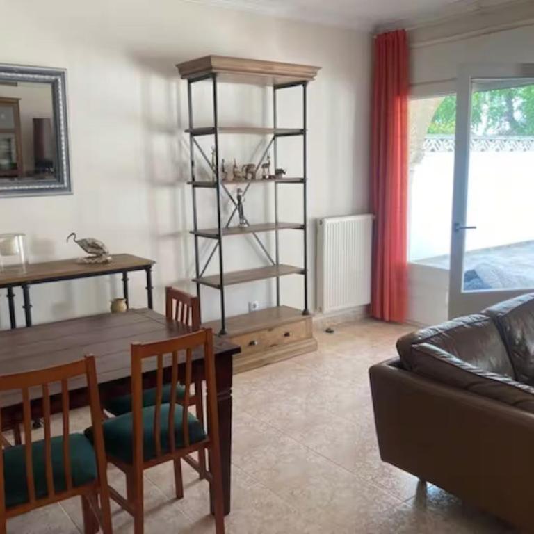 Grande villa familiale avec piscine, près plage et canaux - Villa - 11