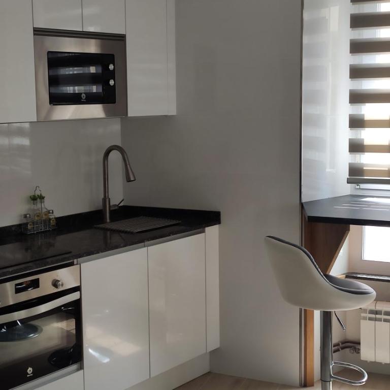 Entrepuertos - One-Bedroom Apartment - 8