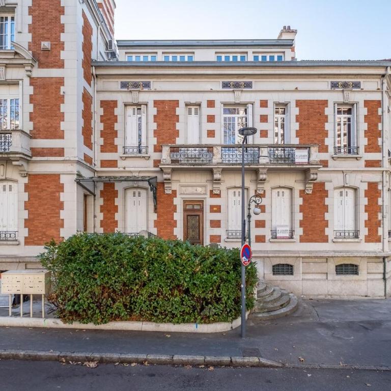 Studio rénové dans une charmante résidence - Appartement 1 Chambre - 9