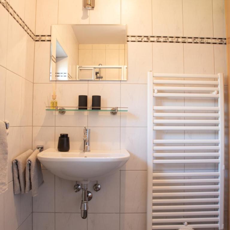 Landhaus Ambiente - Apartment mit 1 Schlafzimmer - 14