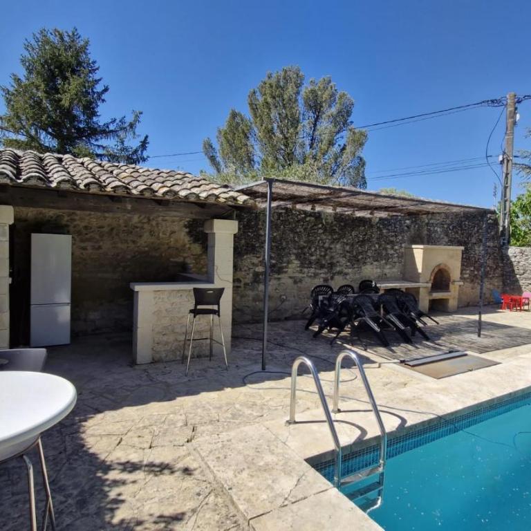Villa Uzès - Maison 5 Chambres - 8