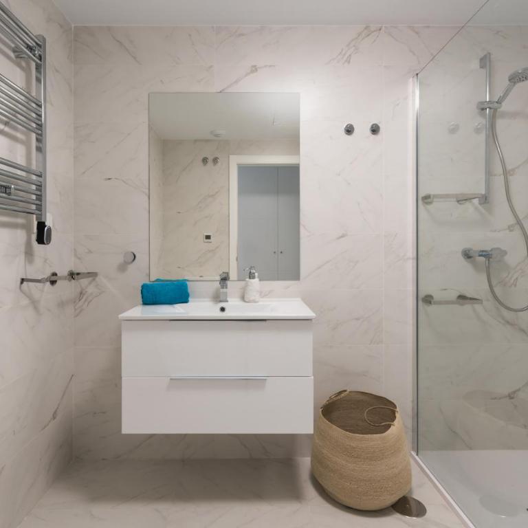 Aralia - 3-Bedroom Coastal Luxury Apartment in Mijas - Apartamento con vistas a la piscina - 8