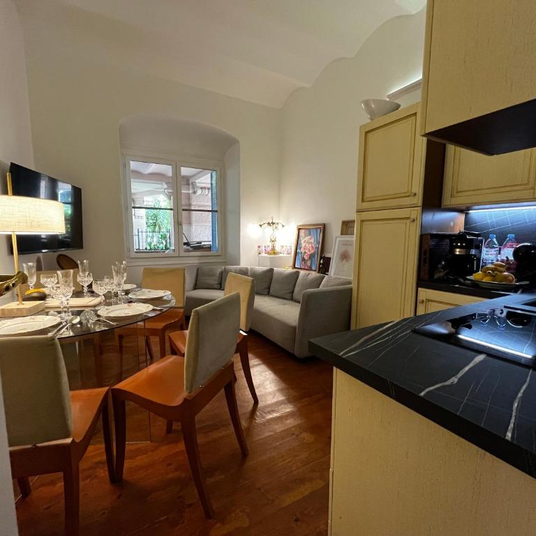 Appartement Ombragé 44m2 Riviera Palace Belle-Epoque, Restomod et Literie Prestige - Apartamento de 2 dormitorios - 99