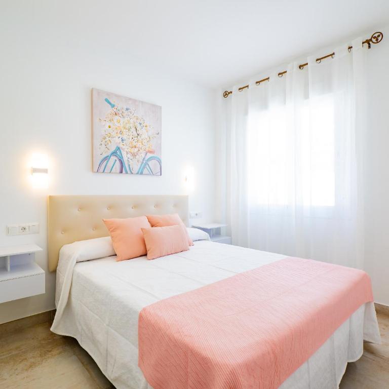 Cubo's La Perla Town Center House - Vacation Home - 19