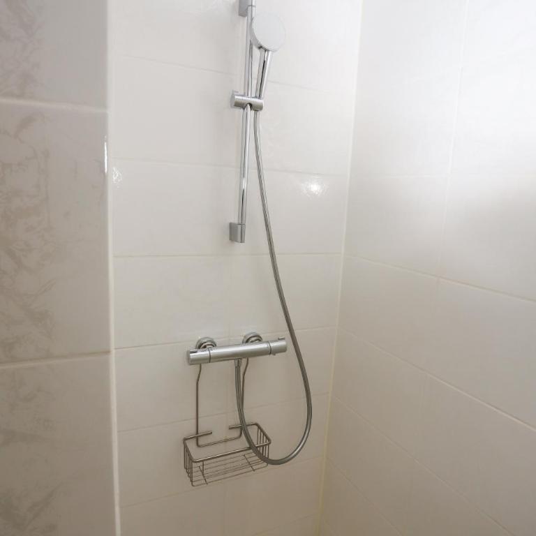 Appart refait a neuf st Cyprien - Appartamento - 8