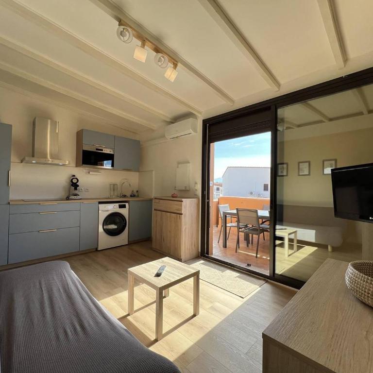 Appartement T2 Climatise avec Parking proche Plage - FR-1-81-631 - Appartamento - 1