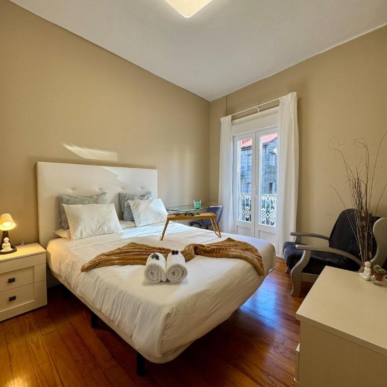 Centro Peatonal 5 Habitaciones con Balcón - Apartment mit 5 Schlafzimmern - 61