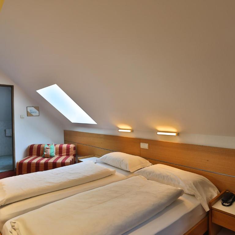 Hotel Sparerhof - Zweibettzimmer - 16