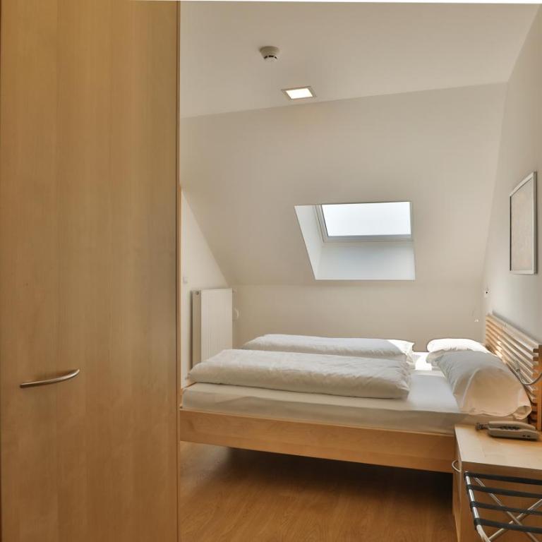 Hotel Sparerhof - Zweibettzimmer - 8