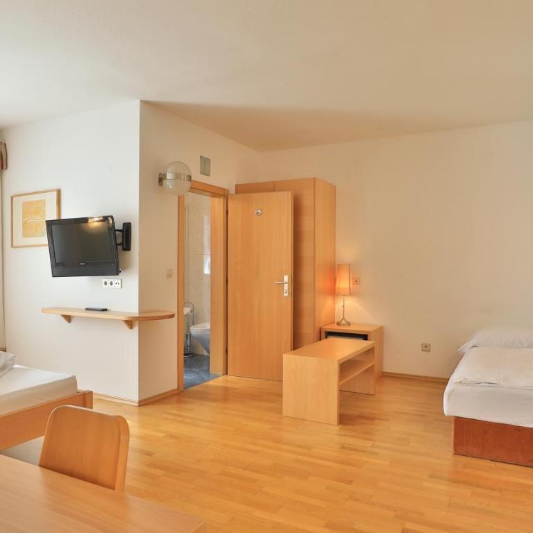 Hotel Sparerhof - Vierbettzimmer - 5