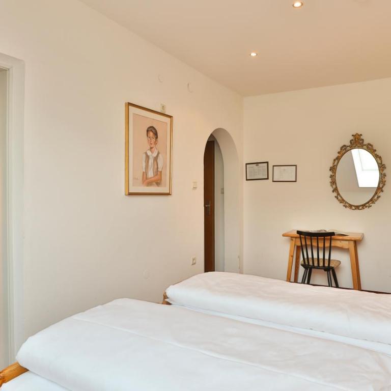 Hotel Sparerhof - Dreibettzimmer - 2