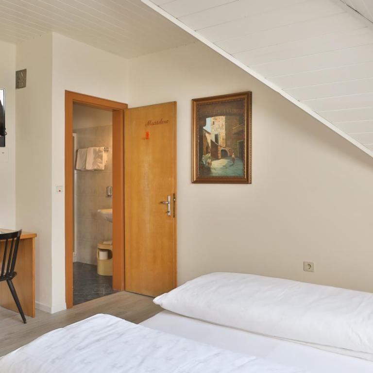 Hotel Sparerhof - Dreibettzimmer - 1