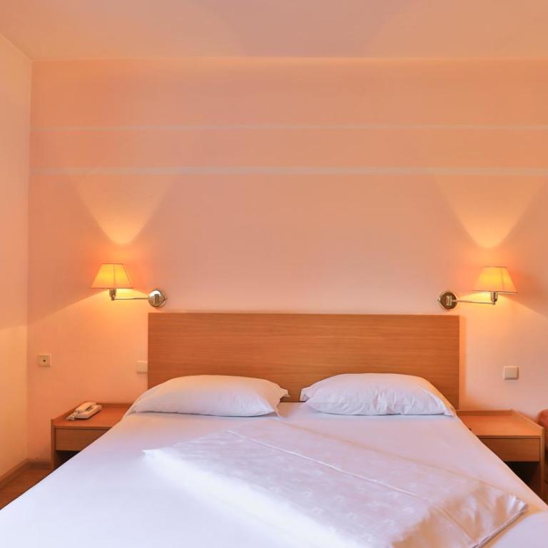 Hotel Sparerhof - Dreibettzimmer - 12
