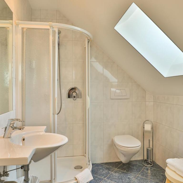 Hotel Sparerhof - Dreibettzimmer - 17