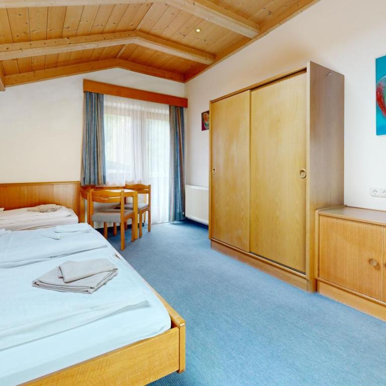 Brixana - Apartment mit 3 Schlafzimmern und Balkon - 1