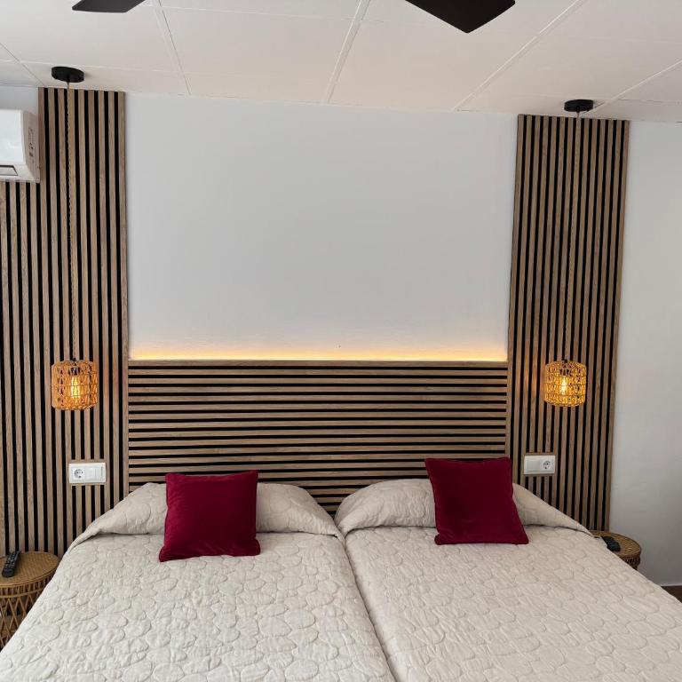 ROVIOR Rooms & Café - Habitación Doble grande - 2 camas - 8