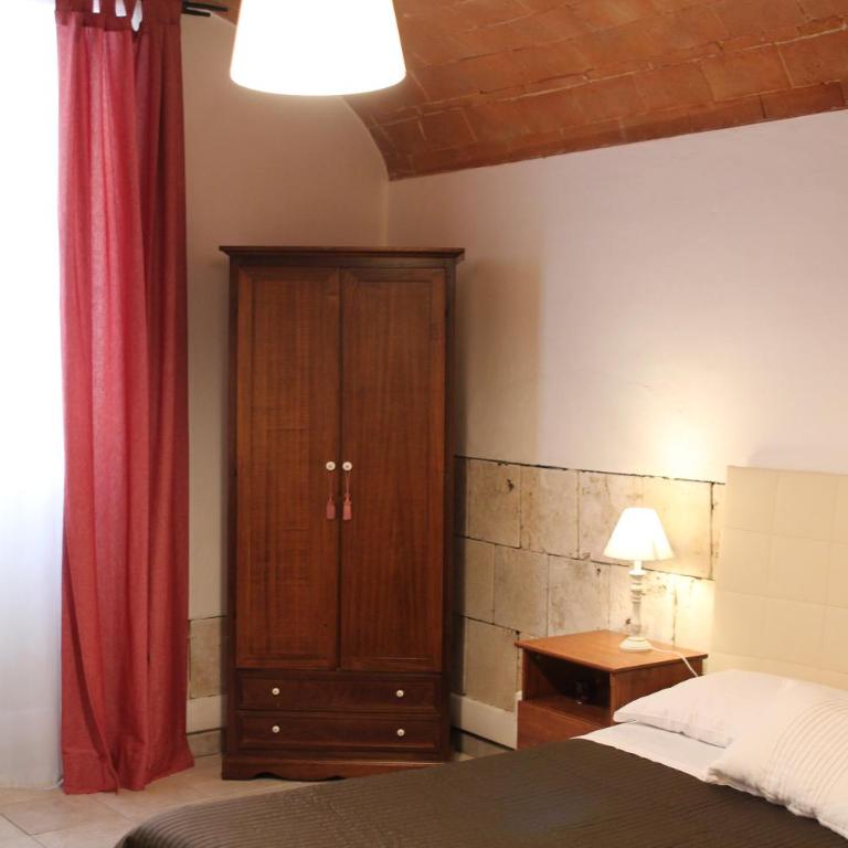 Bed & Tower - Camera Matrimoniale - 19